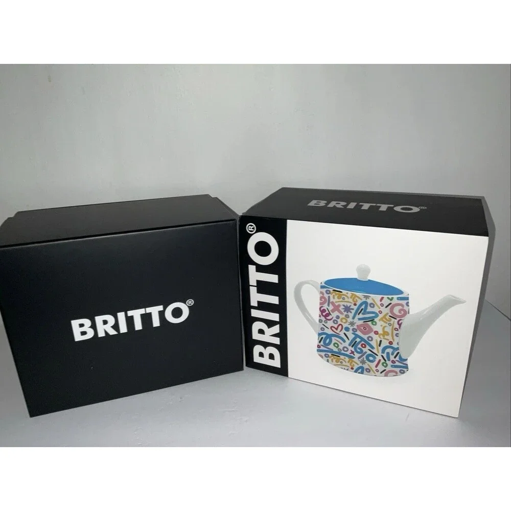 ROMERO BRITTO FINE BONE CHINA BRUSH STROKES SERIES 28.7oz. COFFEE POT TEAPOT NIB
